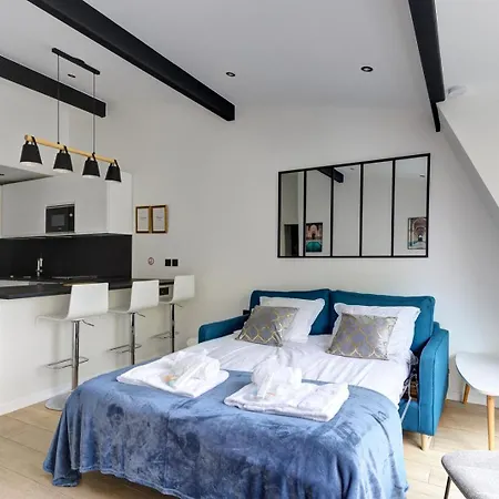 Apartment 321 New Delhi - Superbe
